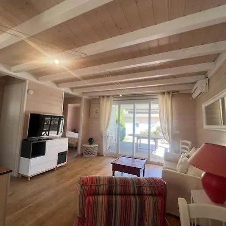Maison Climatisee 4 Personnes